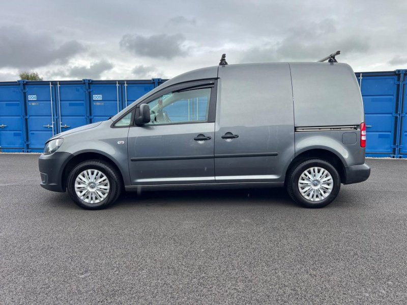 VOLKSWAGEN CADDY