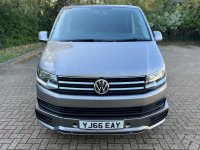 VOLKSWAGEN TRANSPORTER SHUTTLE